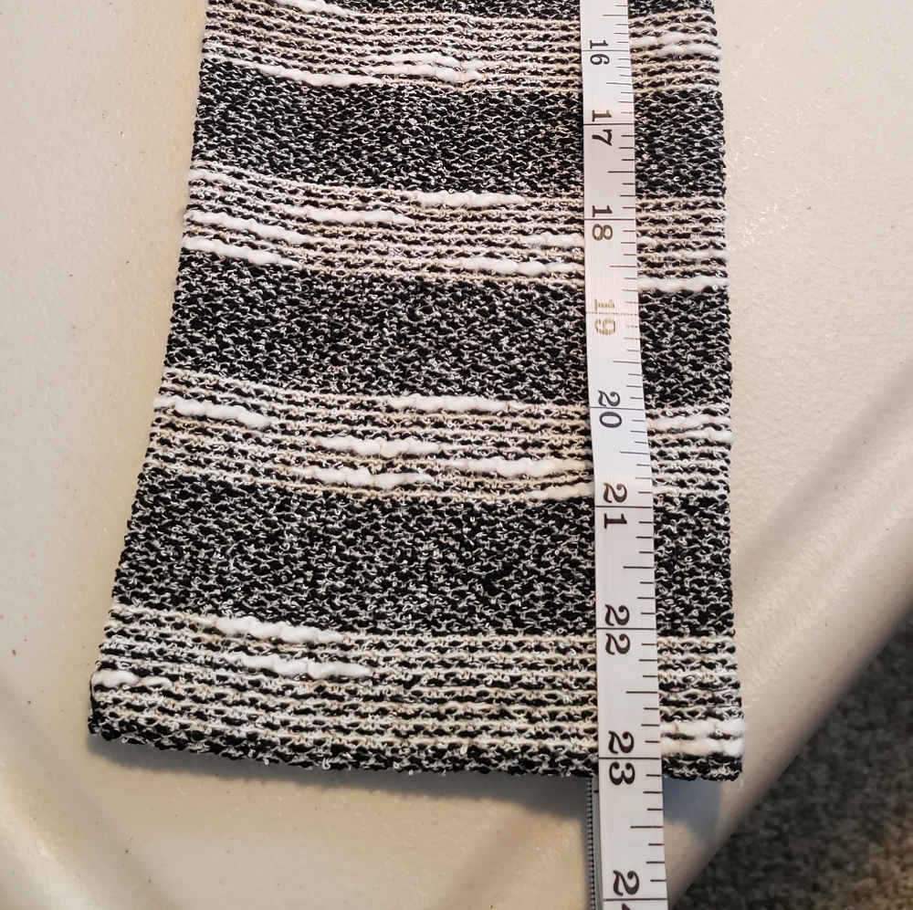 Heavy Gauze Striped Knit Sweater - Picture 6 of 7